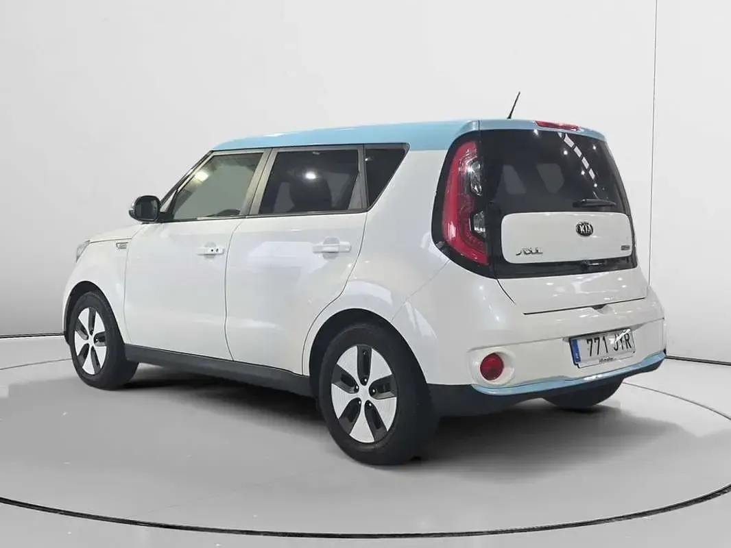 Usado Kia Soul EV 80 kW (110 CV) 2017 Blanco SUV