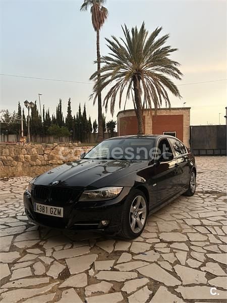 Negro Usado 2010 BMW 318 Berlina | 9600 € - Imagen 1/4