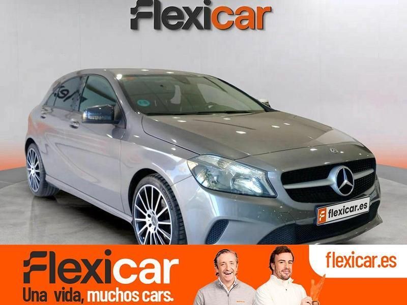 Gris Usado 2017 Mercedes A180 Urban Berlina | 16.490 € (Precio justo) - Imagen 1/4