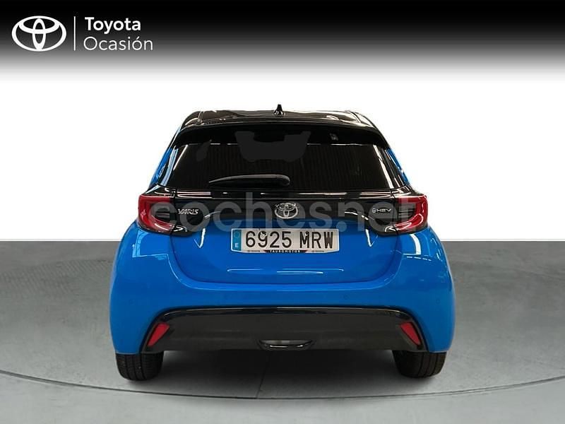 Usado Toyota Yaris Hybrid Edition 130 CV (95 kW) 2024 Azul Berlina