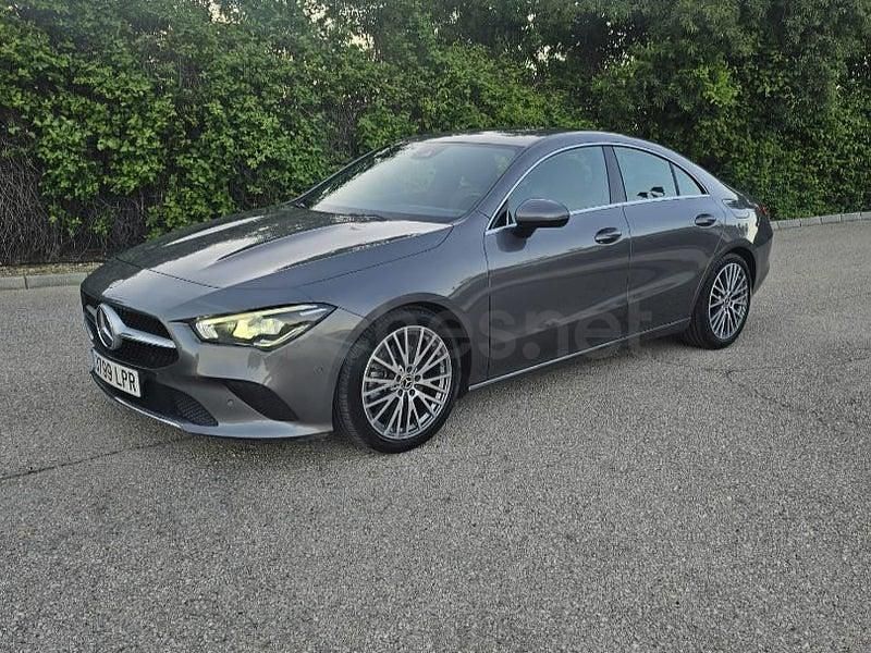 Usado Mercedes CLA200 150 CV (110 kW) 2021 Gris / plata Berlina