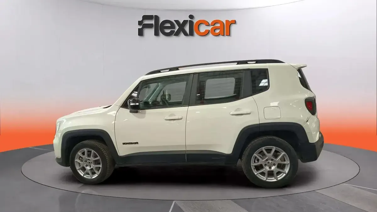 Usado Jeep Renegade Limited 190 CV (139 kW) 2023 Blanco SUV
