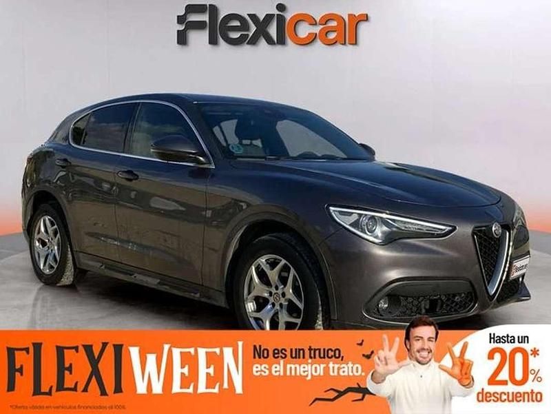 Gris Usado 2020 Alfa Romeo Stelvio Executive SUV | 23.390 € (Buen precio) - Imagen 1/4