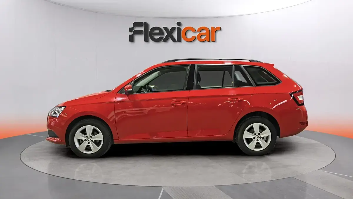 Usado Skoda Fabia 75 CV (55 kW) 2019 Rojo Utilitario