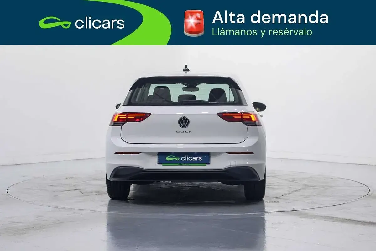 Usado VW Golf VIII 116 CV (85 kW) 2022 Blanco Utilitario