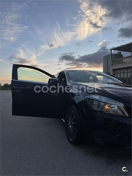 Negro Usado 2015 Mercedes A200 Style Berlina | 11.600 € (Super precio) - Imagen 1/4