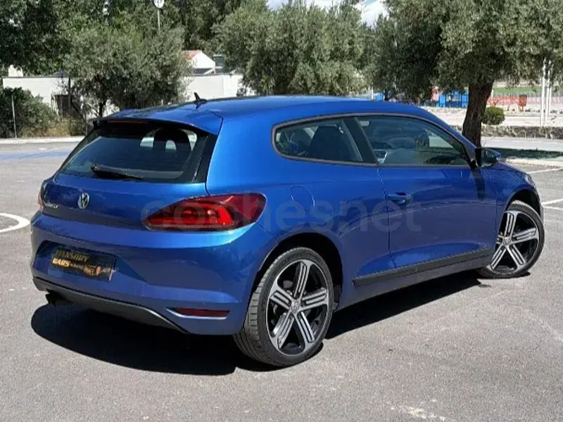 Usado VW Scirocco R-line 150 CV (110 kW) 2016 Azul Coupe