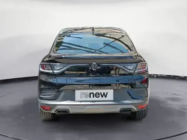 Usado Renault Arkana Esprit Alpine 160 CV (117 kW) 2025 Negro SUV