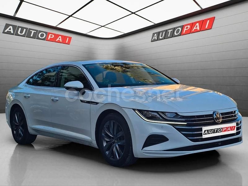 Usado VW Arteon 150 CV (110 kW) 2021 Blanco Berlina