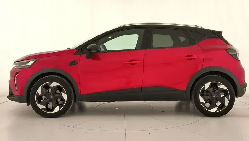 Usado Renault Captur Techno 101 CV (74 kW) 2025 Rojo SUV