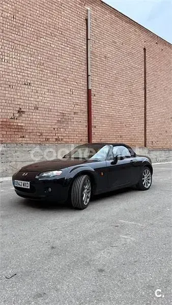 Usado Mazda MX5 Sportive 160 CV (117 kW) 2006 Negro Descapotable