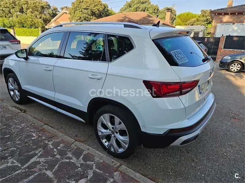 Usado Seat Ateca Xperience 150 CV (110 kW) 2022 Blanco SUV