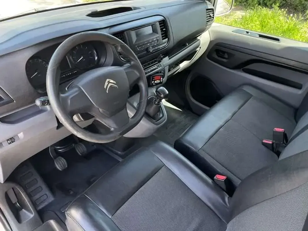 Usado Citroën Jumpy 122 CV (89 kW) 2021 Blanco Monovolumen