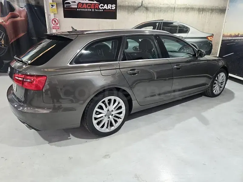 Usado Audi A6 Premium 245 CV (180 kW) 2011 Beige Familiar