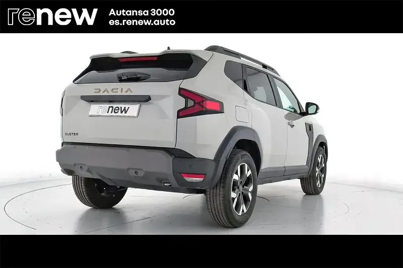 Usado Dacia Duster Extreme 100 CV (73 kW) 2025 Marrón SUV