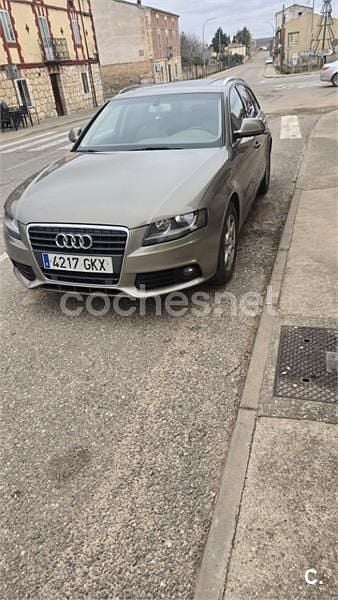 Usado Audi A4 143 HP (105 kW) 2009 Bege Carrinha