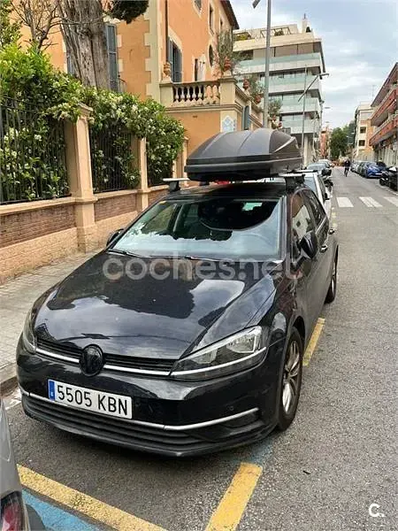 Usado VW Golf VII Advance 125 CV (91 kW) 2017 Negro Berlina