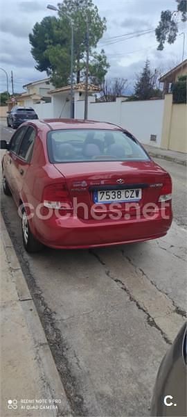 Usado Chevrolet Kalos 94 CV (69 kW) 2004 Rojo Berlina