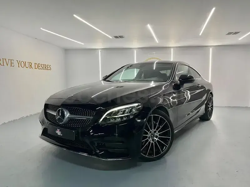 Usado Mercedes 200 184 CV (135 kW) 2019 Negro Coupe