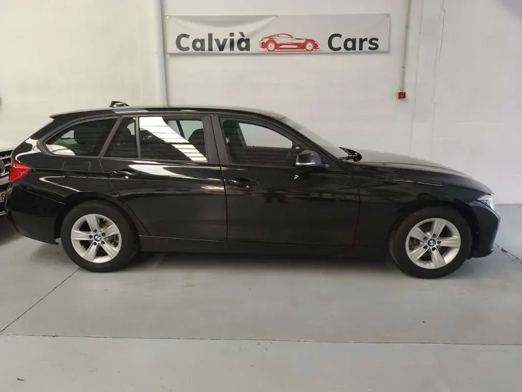 Usado BMW 316 Sport Line 136 CV (100 kW) 2015 Negro Familiar