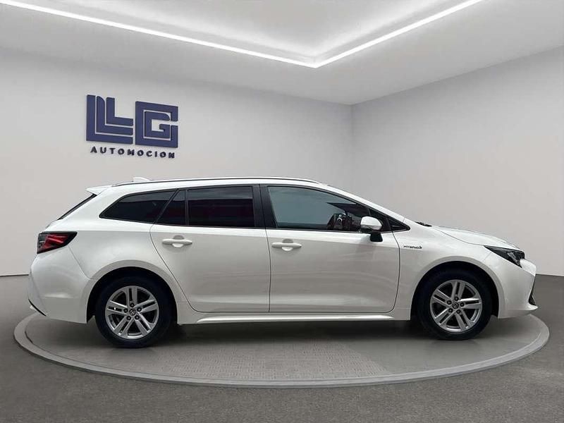 Blanco Usado 2021 Toyota Corolla Active Familiar | 17.990 € (Precio justo) - Imagen 1/1