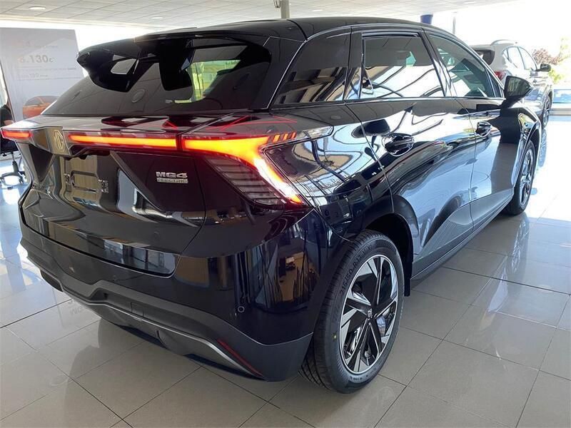 Nuevo MG MG4 EV Luxury 150 kW (204 CV) 2025 Otro Utilitario