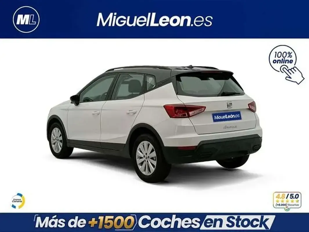 Usado Seat Arona Style 116 CV (85 kW) 2023 Blanco SUV
