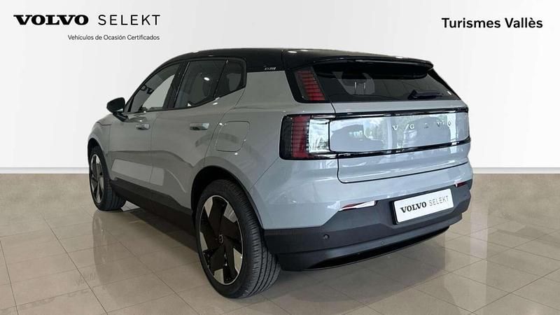 Usado Volvo EX30 Plus 200 kW (272 CV) 2025 Gris SUV