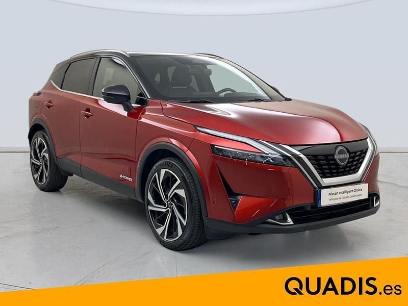 Usado Nissan Qashqai Tekna+ 190 CV (139 kW) 2024 Rojo SUV