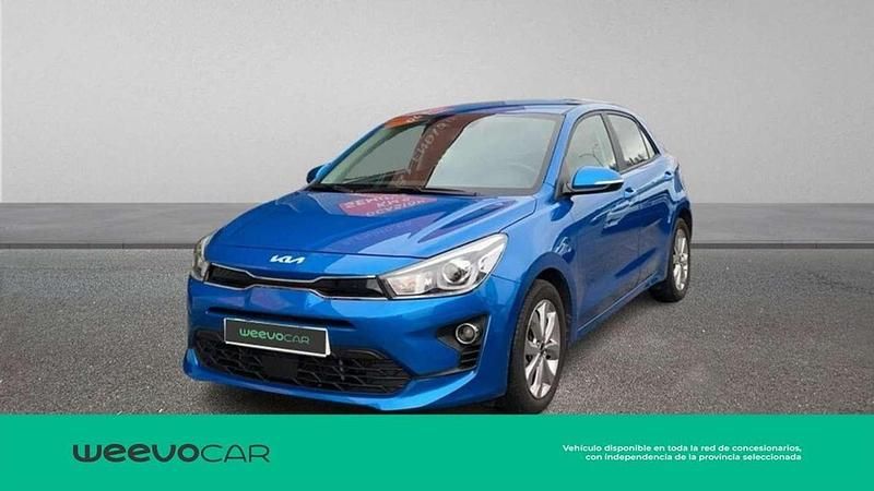 Usado Kia Rio 101 CV (74 kW) 2022 Azul Utilitario