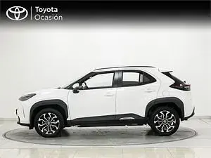 Usado Toyota Yaris Hybrid Active 116 CV (85 kW) 2025 Blanco