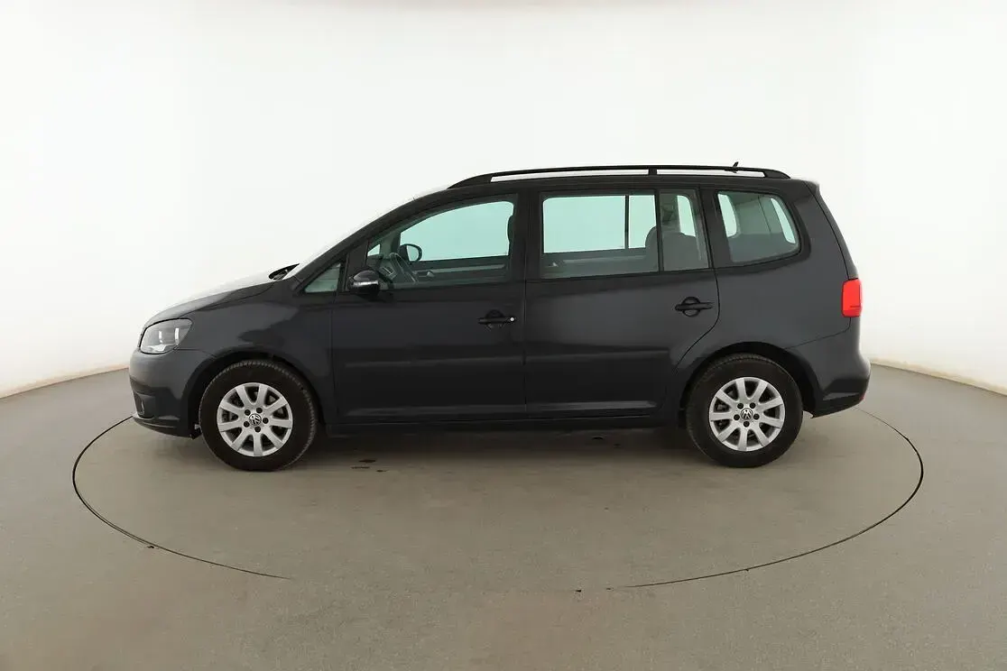Usado VW Touran Edition 105 CV (77 kW) 2014 Gris Monovolumen
