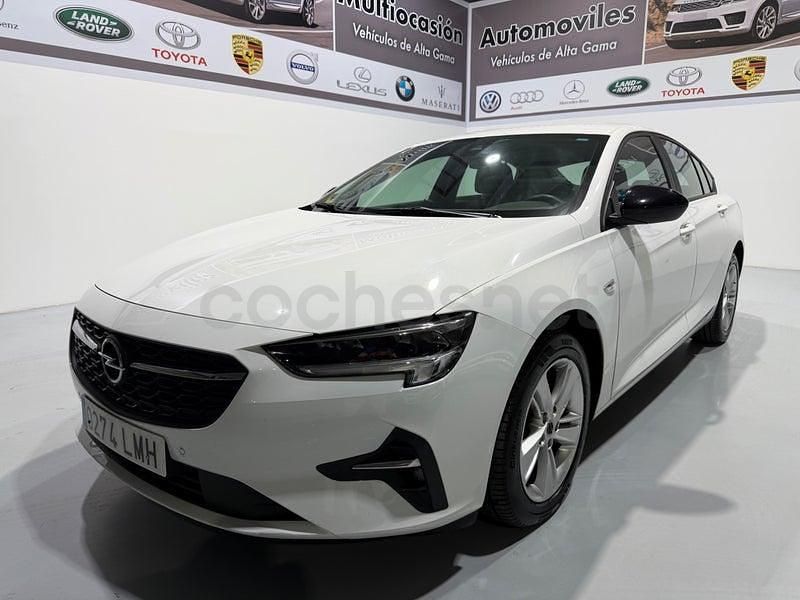 Usado Opel Insignia Business Edition 122 CV (89 kW) 2021 Blanco Berlina