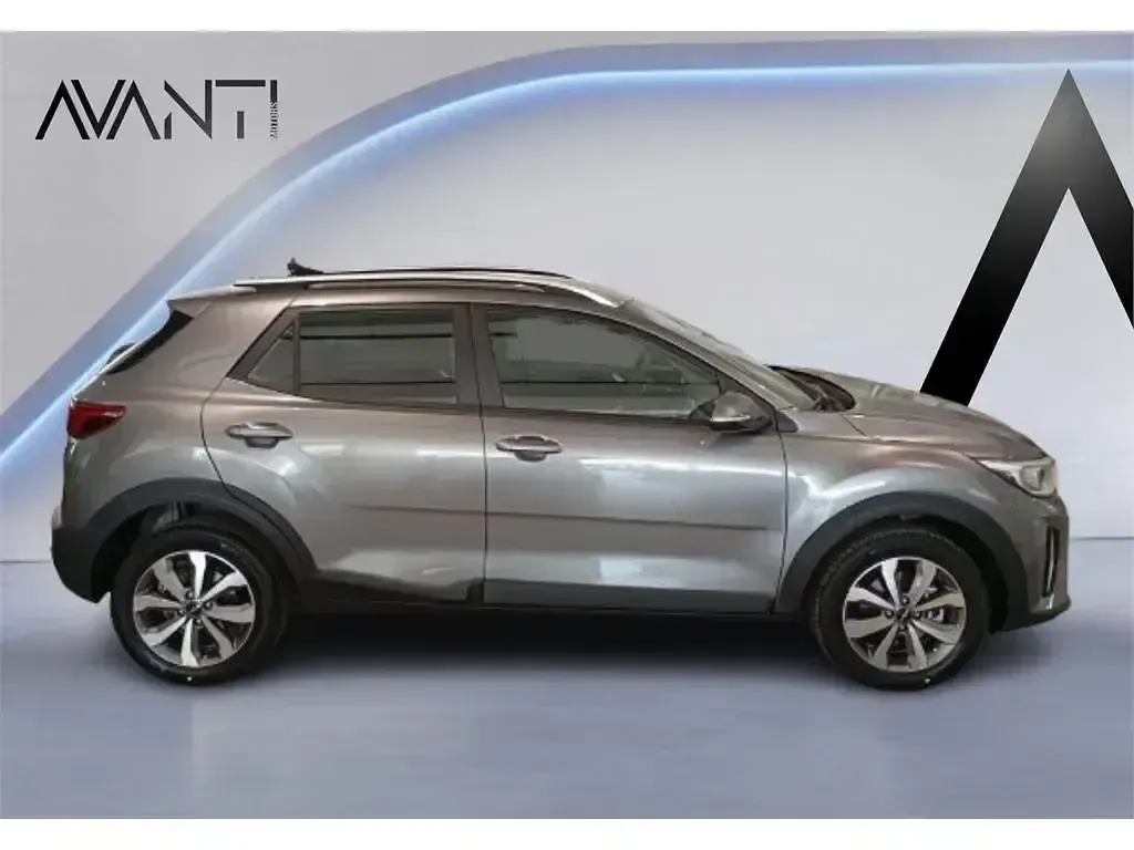 Usado Kia Stonic 100 CV (73 kW) 2025 Gris SUV