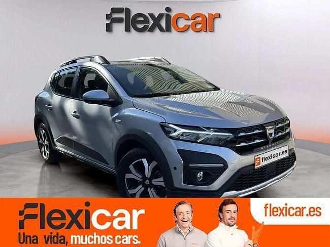 Gris / plata Usado 2022 Dacia Sandero Comfort Utilitario | 14.490 € (Precio justo) - Imagen 1/4