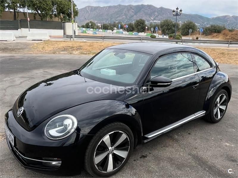 Usado VW Beetle Sport 160 CV (117 kW) 2013 Negro Utilitario