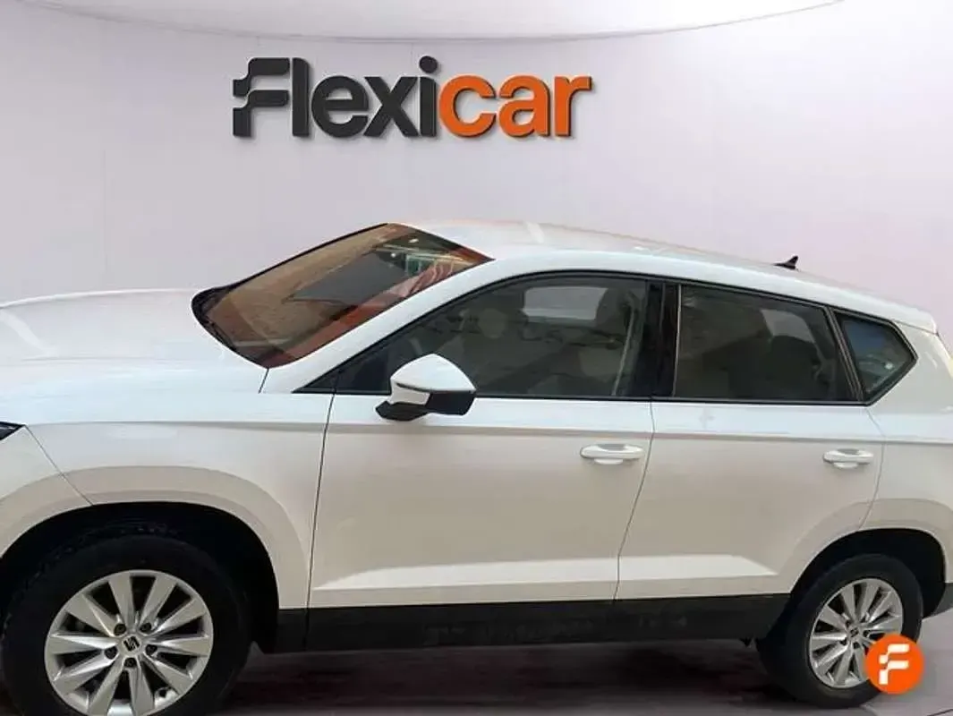 Usado Seat Ateca Reference 110 HP (80 kW) 2023 Branco SUV