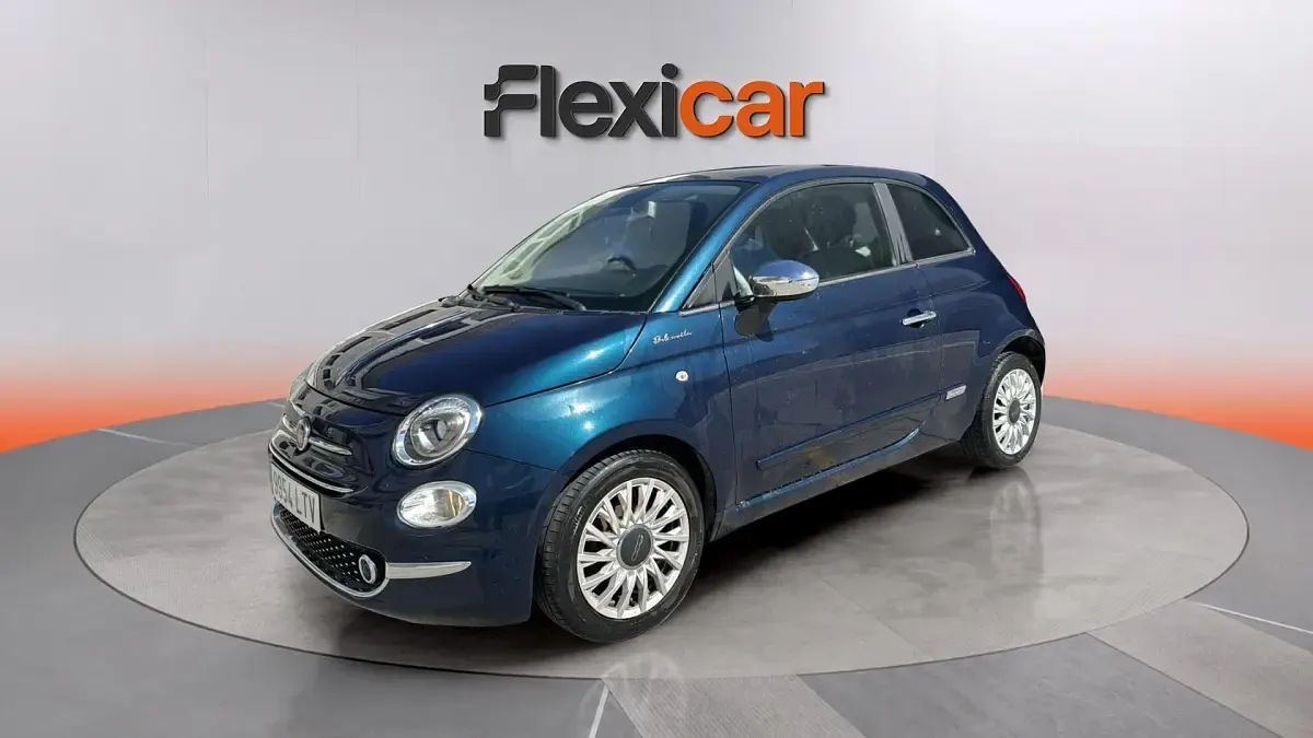 Usado Fiat 500 Dolcevita 71 CV (52 kW) 2021 Azul Berlina