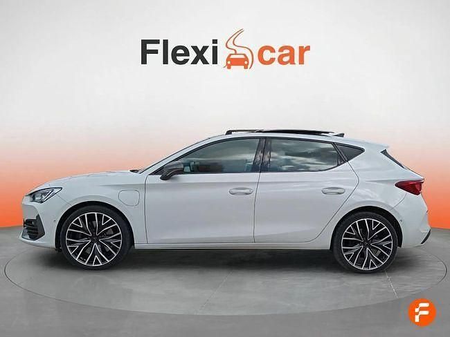 Usado Cupra Leon 245 CV (180 kW) 2021 Blanco Berlina