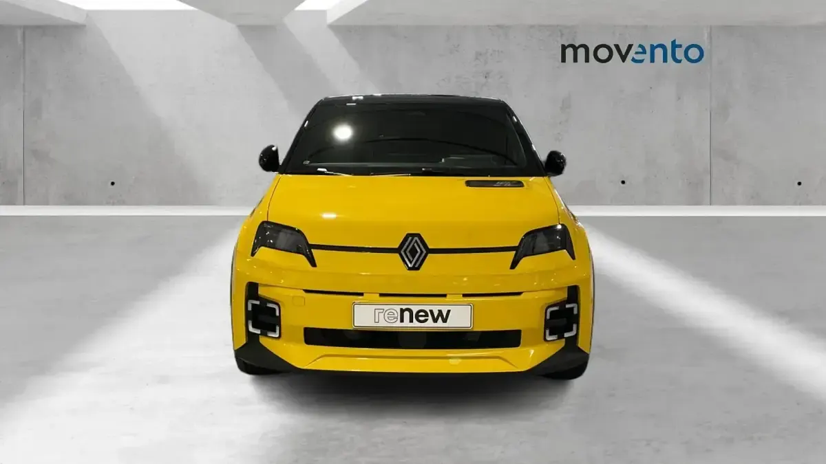 Usado Renault R5 Techno 89 kW (122 CV) 2025 Amarillo Utilitario