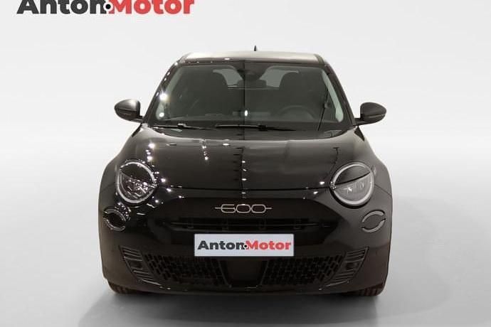 Nuevo Fiat 600 100 CV (73 kW) 2025