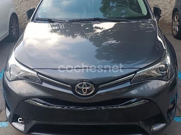 Gris / plata Usado 2016 Toyota Avensis Advance Berlina | 13.500 € (Precio justo) - Imagen 1/4
