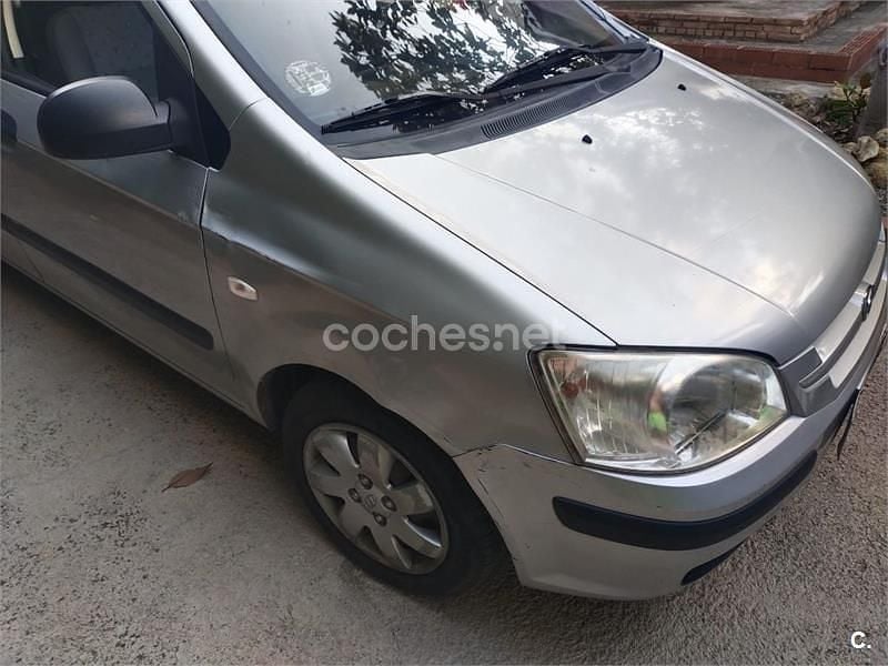 Gris / plata Usado 2005 Hyundai Getz Utilitario | 2190 € (Buen precio) - Imagen 1/4