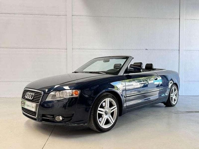 Usado Audi A4 Cabriolet 162 CV (119 kW) 2006 Azul Descapotable