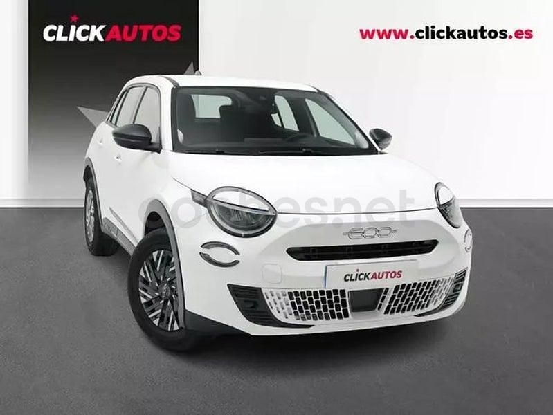 Usado Fiat 600 100 CV (73 kW) 2025 Blanco SUV