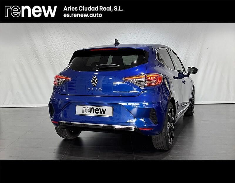 Begagnad Renault Clio V Techno 145 HK (106 kW) 2025 Blå Sedan