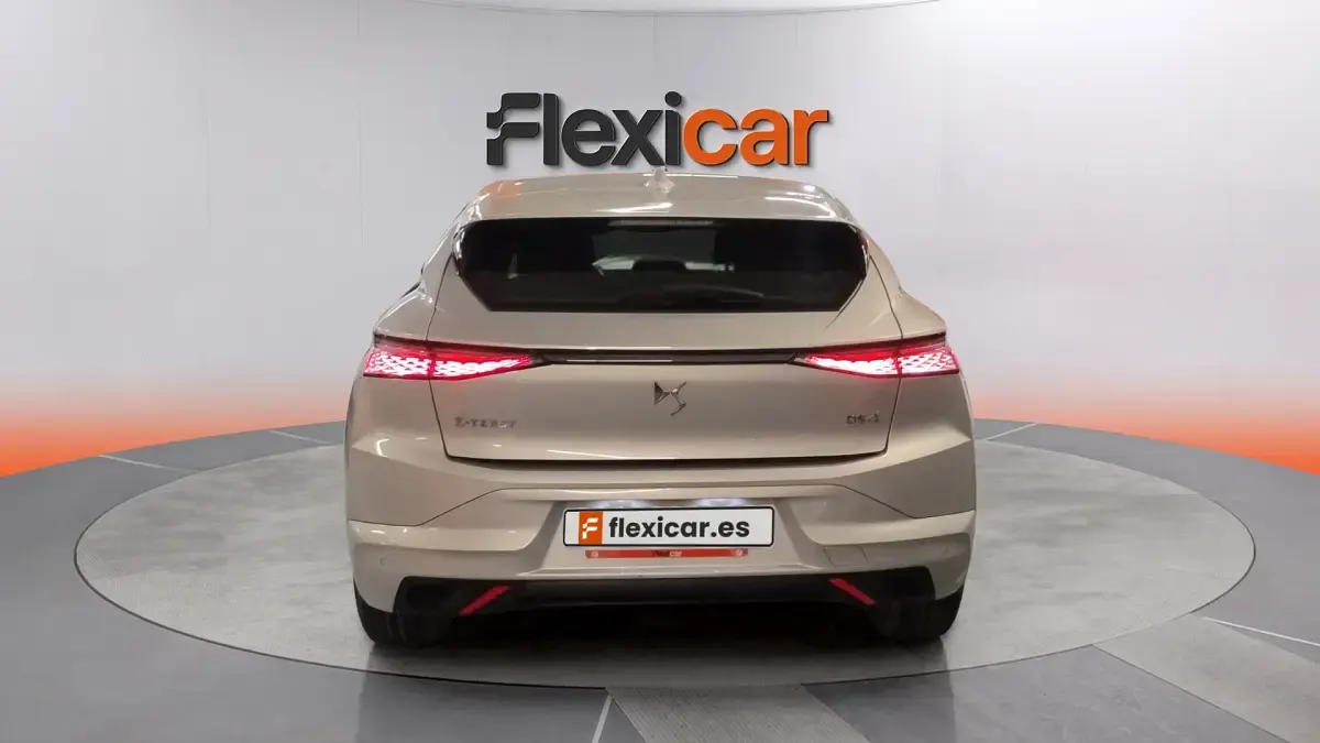 Usado DS Automobiles DS4 Bastille Plus 226 CV (166 kW) 2022 Gris SUV