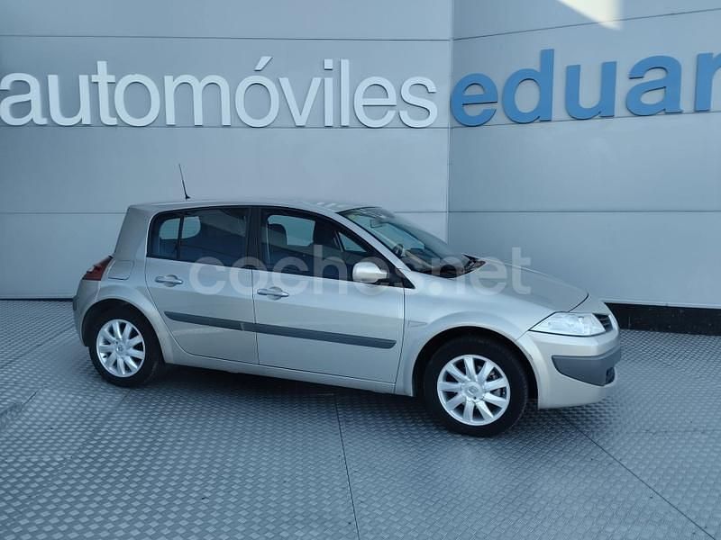 Blanco Usado 2008 Renault Mégane III Dynamique Berlina | 2800 € (Super precio) - Imagen 1/4