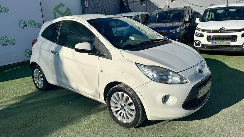 Blanco Usado 2014 Ford Ka ST Utilitario | 4999 € (Precio justo) - Imagen 1/4