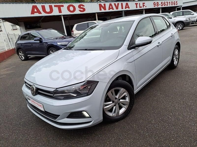 Usado VW Polo Advance 80 CV (58 kW) 2019 Gris / plata Utilitario